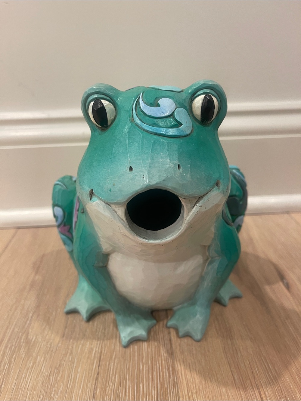 Jim Shore 2015 Outdoor Living Frog Birdhouse with Chain (Retired)